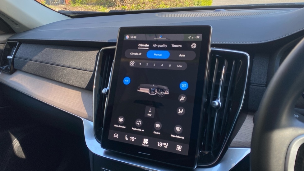 Used Volvo XC90 2025 for sale - 78128946: Photo 53