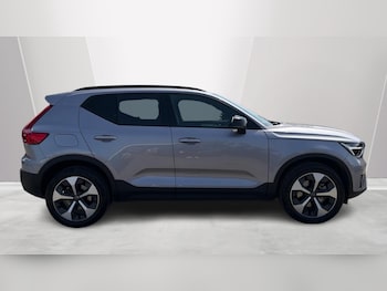 Used Volvo XC40 2025 for sale - 78762085: Photo