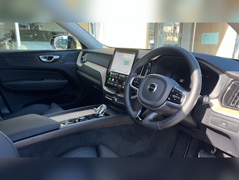 Used Volvo XC60 2025 for sale - 78757330: Photo