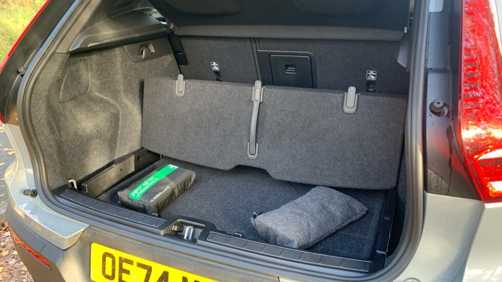 Used Volvo XC40 2024 for sale - 76593616: Photo 17