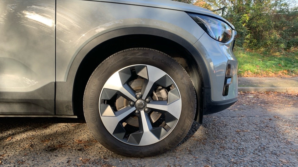 Used Volvo XC40 2024 for sale - 76593616: Photo 9