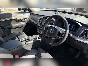 Used Volvo XC90 2023 for sale - 79035196: Photo