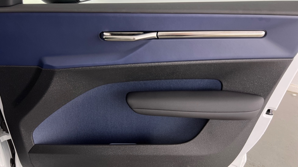 Used Volvo EX30 2024 for sale - 77942071: Photo 15