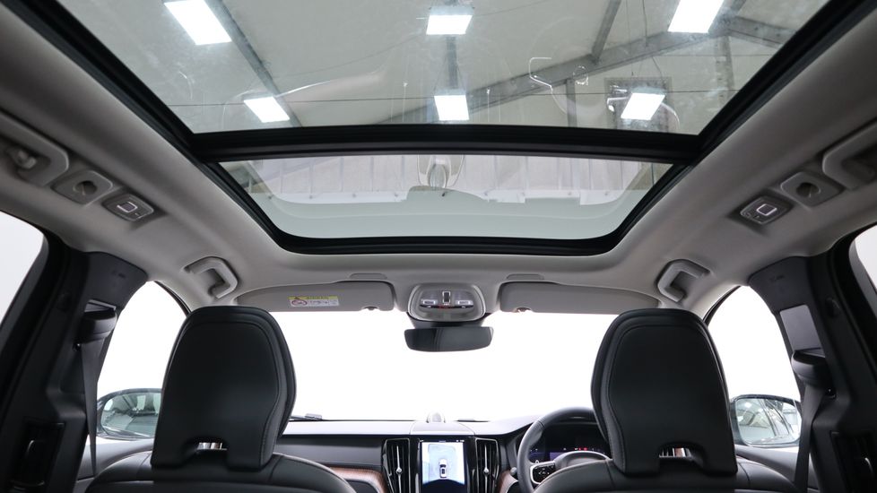 Used Volvo XC60 2022 for sale - 76519461: Photo 18