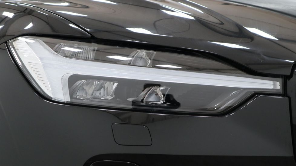 Used Volvo XC60 2022 for sale - 76519461: Photo 22