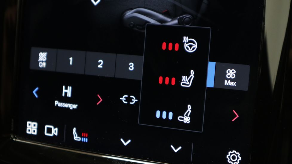 Used Volvo XC60 2022 for sale - 76519461: Photo 43