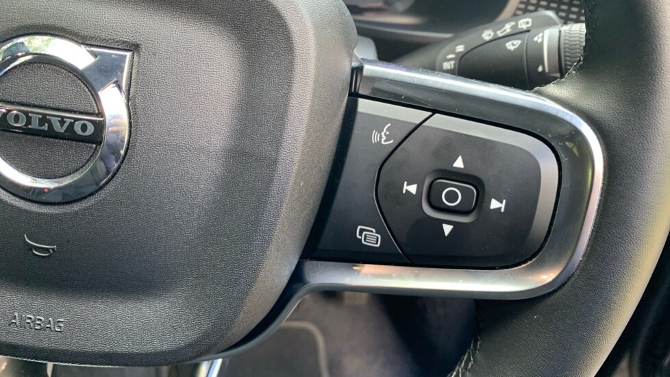 Used Volvo XC40 2024 for sale - 75966907: Photo 22