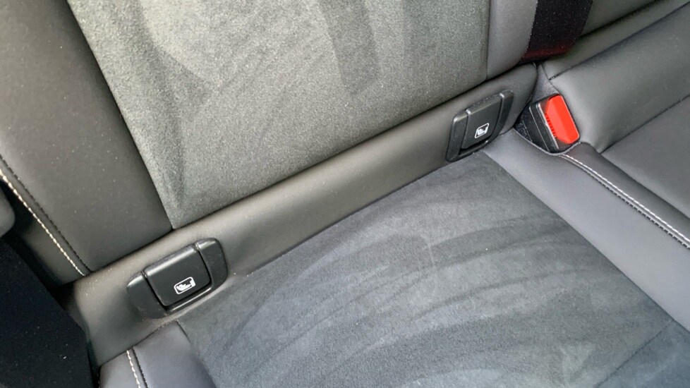 Used Volvo XC40 2024 for sale - 75966907: Photo 25