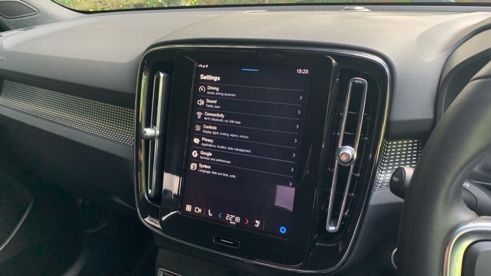 Used Volvo XC40 2024 for sale - 75966907: Photo 39