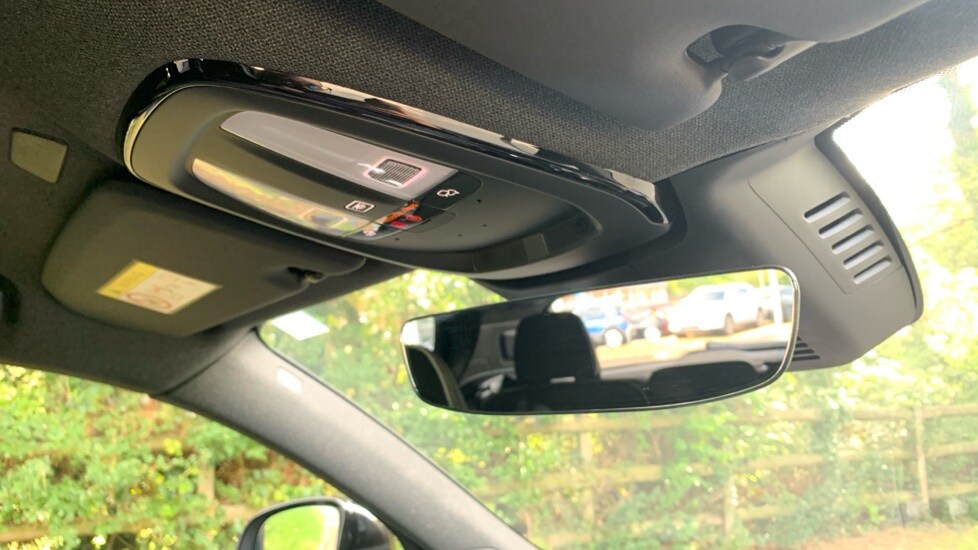 Used Volvo XC40 2024 for sale - 75966907: Photo 43