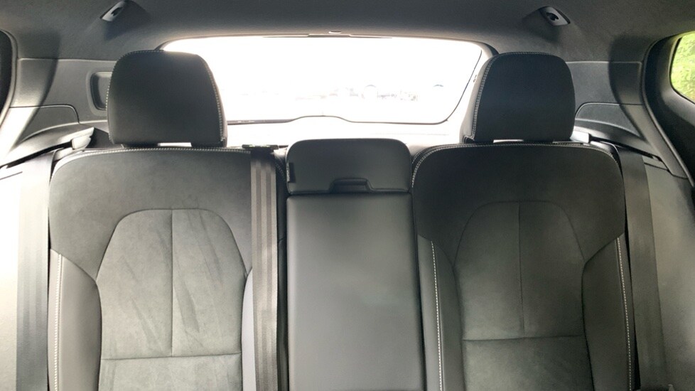 Used Volvo XC40 2024 for sale - 75966907: Photo 45