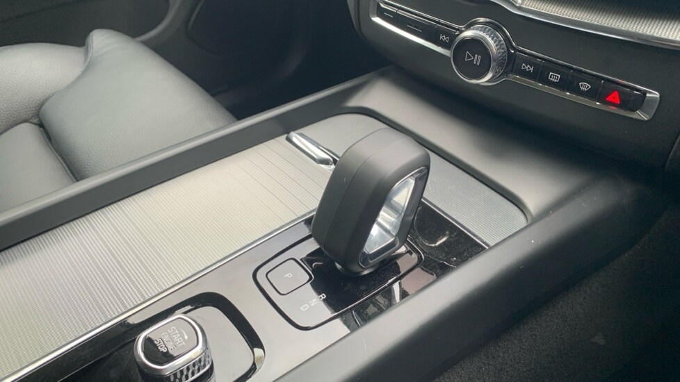 Used Volvo XC60 2024 for sale - 76154678: Photo 14