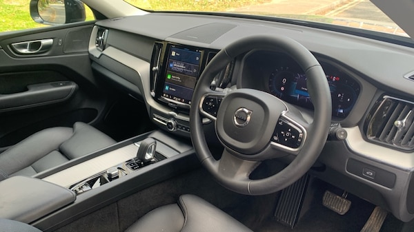 Used Volvo XC60 2024 for sale - 76154678: Photo 5
