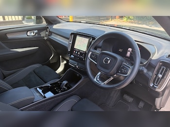 Used Volvo EX40 2026 for sale - 79392624: Photo