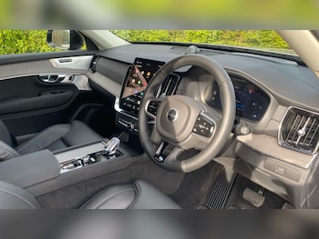 Used Volvo XC90 2025 for sale - 77367017: Photo