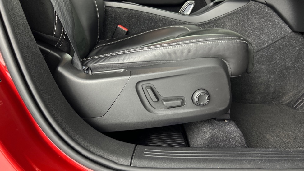 Used Volvo XC40 2021 for sale - 77339356: Photo 26