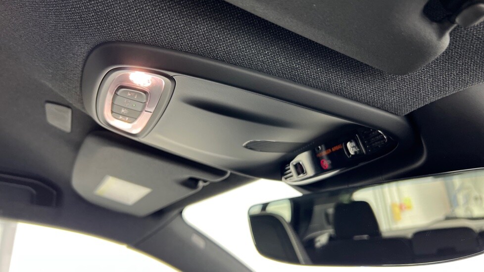 Used Volvo XC40 2021 for sale - 77339356: Photo 37