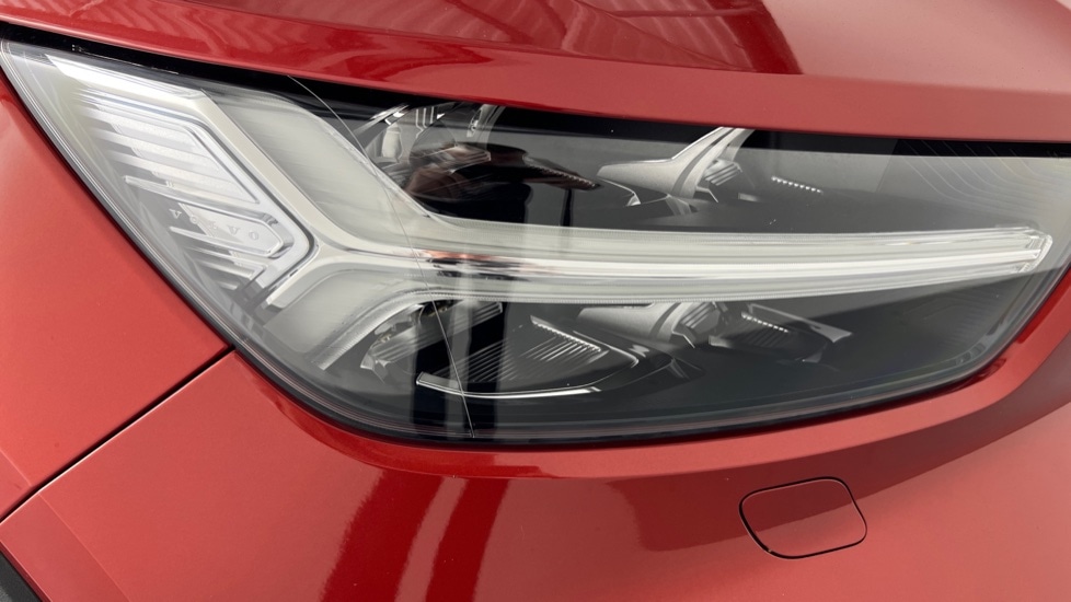 Used Volvo XC40 2021 for sale - 77339356: Photo 41