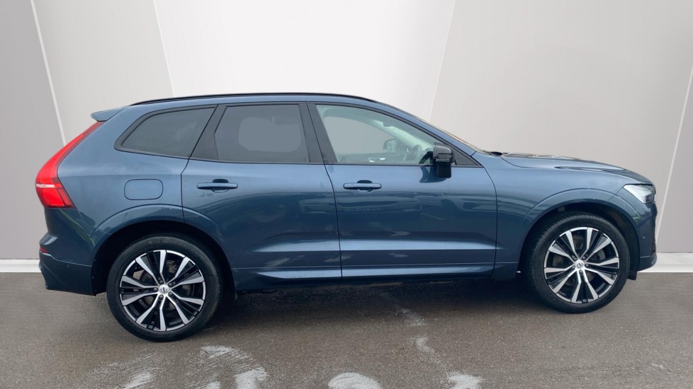 Used Volvo XC60 2023 for sale - 77360556: Photo 3