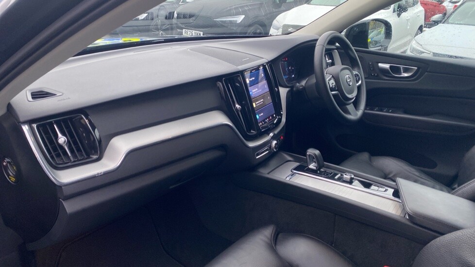 Used Volvo XC60 2023 for sale - 77360556: Photo 39