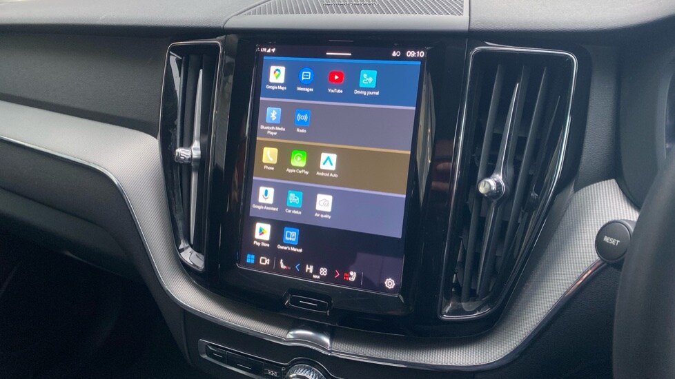 Used Volvo XC60 2023 for sale - 77360556: Photo 46