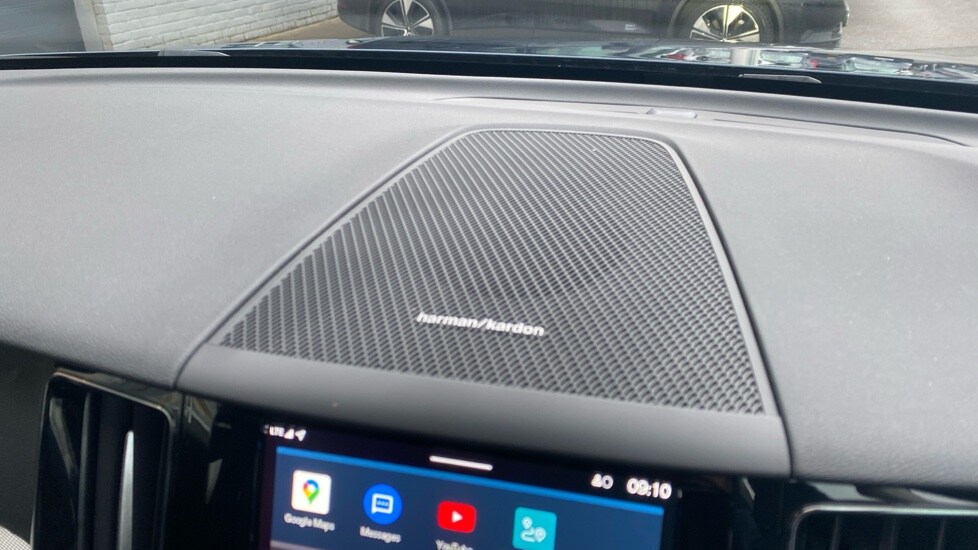 Used Volvo XC60 2023 for sale - 77360556: Photo 47