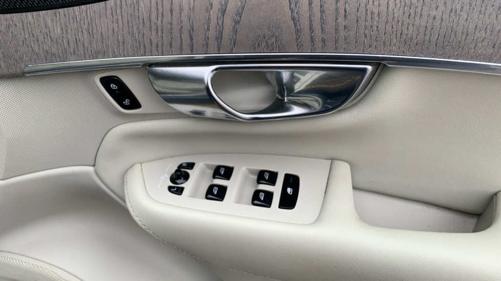 Used Volvo XC90 2021 for sale - 76526527: Photo 34