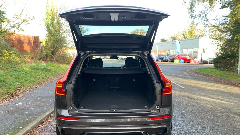 Used Volvo XC60 2025 for sale - 76888833: Photo 13