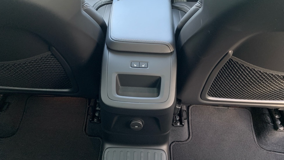 Used Volvo XC60 2025 for sale - 76888833: Photo 44