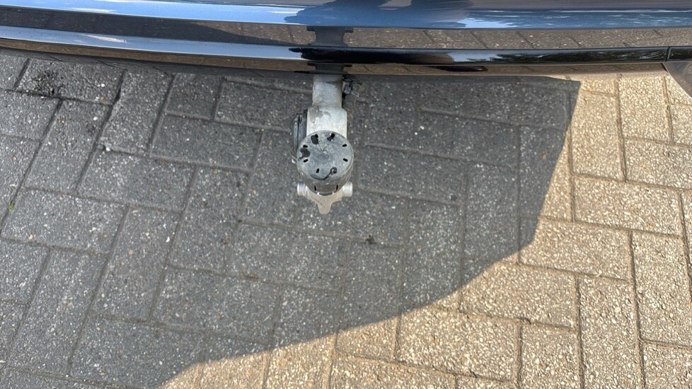 Vehicle 43