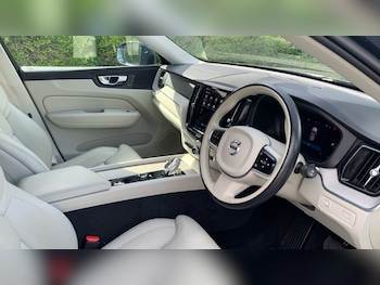 Used Volvo XC60 2021 for sale - 78450169: Photo
