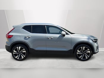 Used Volvo XC40 2025 for sale - 79087711: Photo