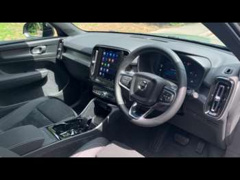 Used Volvo XC40 2025 for sale - 74930257: Photo