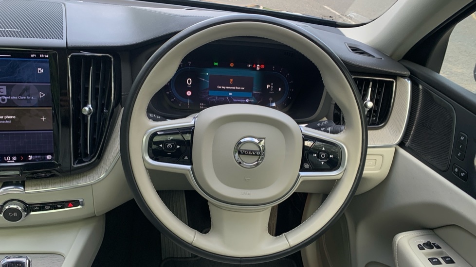 Used Volvo XC60 2021 for sale - 76722106: Photo 10