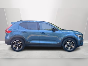 Used Volvo XC40 2023 for sale - 79108518: Photo