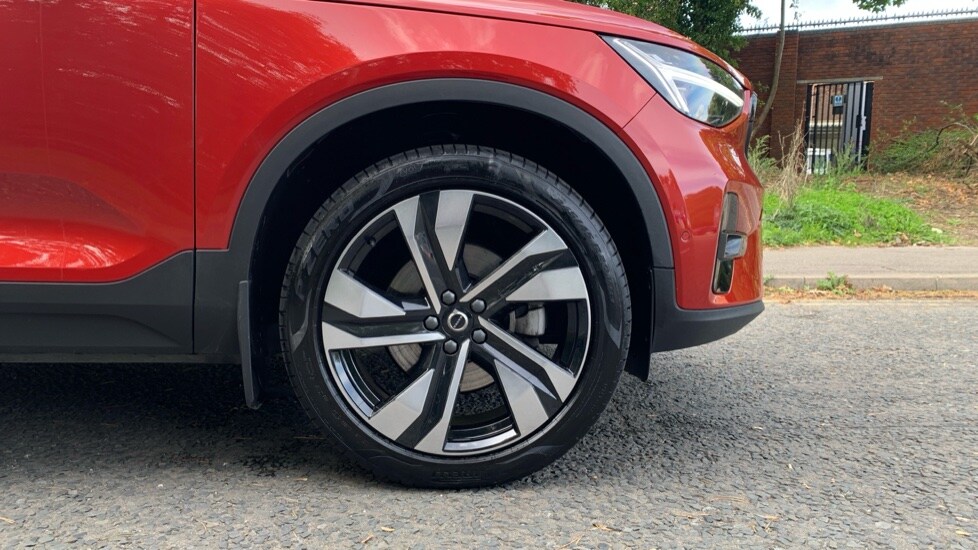 Used Volvo XC40 2024 for sale - 75796785: Photo 9