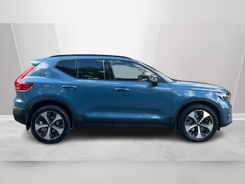 Used Volvo XC40 2023 for sale - 78563411: Photo