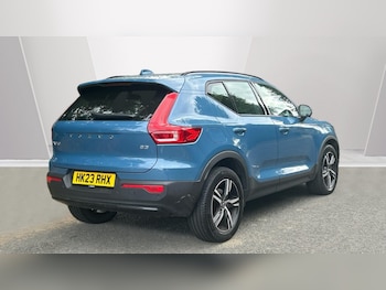Used Volvo XC40 2023 for sale - 75996951: Photo