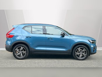 Used Volvo XC40 2023 for sale - 75996951: Photo
