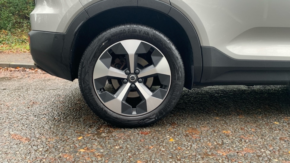 Used Volvo XC40 2023 for sale - 77160728: Photo 29