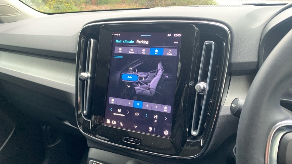 Used Volvo XC40 2023 for sale - 77160728: Photo 42