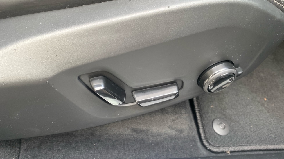 Used Volvo XC60 2026 for sale - 77449747: Photo 31