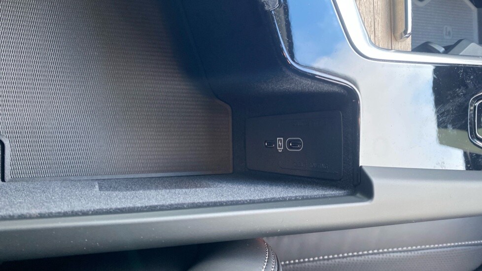 Used Volvo XC60 2026 for sale - 77449747: Photo 40