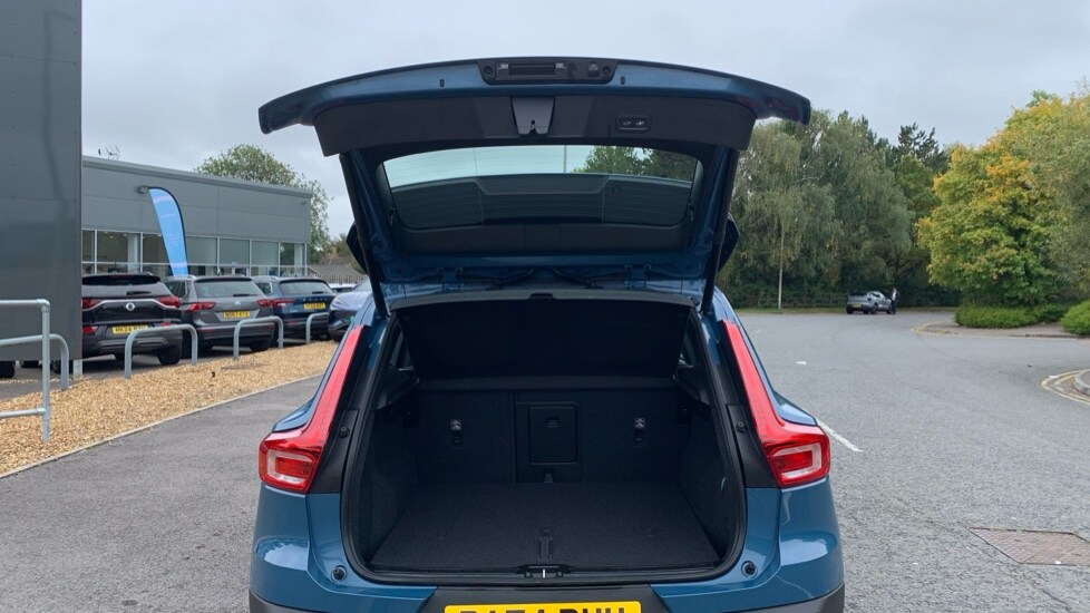 Used Volvo XC40 2025 for sale - 75771449: Photo 13