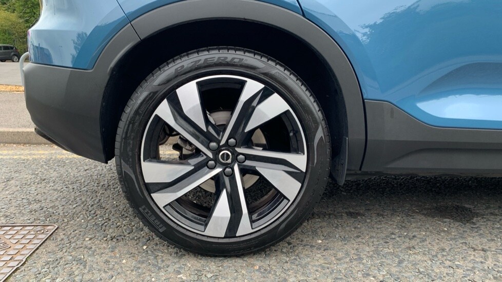 Used Volvo XC40 2025 for sale - 75771449: Photo 34