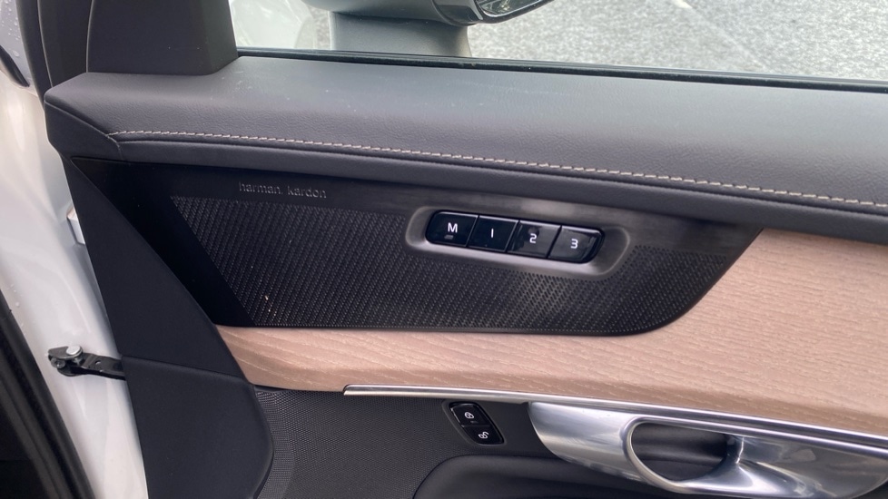 Used Volvo XC90 2025 for sale - 77293377: Photo 33