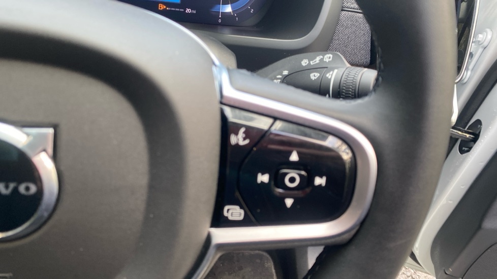 Used Volvo XC90 2025 for sale - 77293377: Photo 35