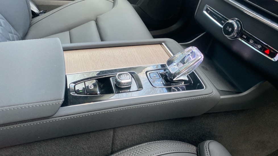 Used Volvo XC90 2025 for sale - 77293377: Photo 40