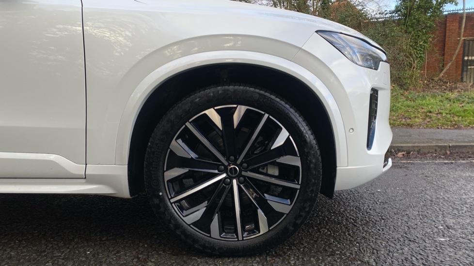 Used Volvo XC90 2025 for sale - 77293377: Photo 9