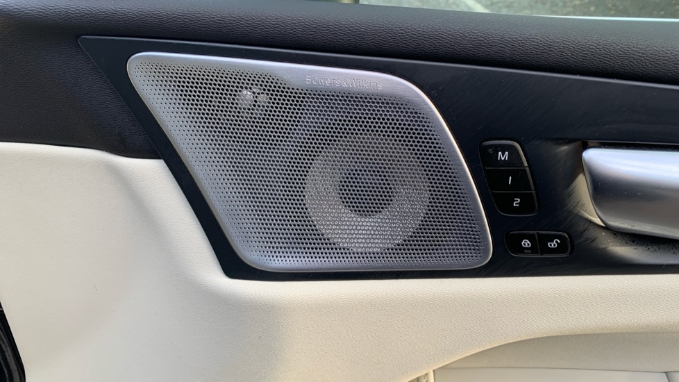 Used Volvo XC60 2024 for sale - 77218686: Photo 26